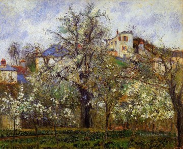  Primavera Pintura - El huerto con árboles en flor primavera Pontoise 1877 Camille Pissarro